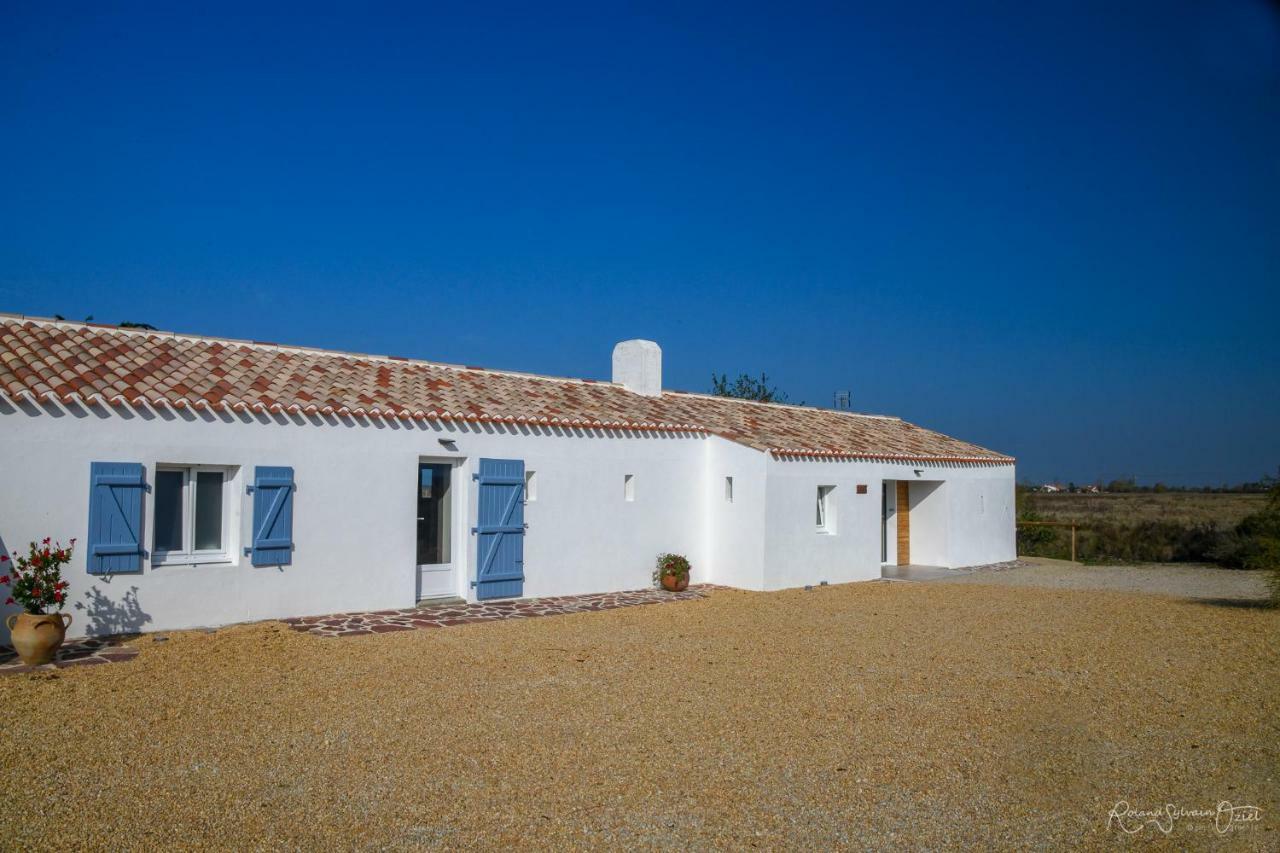 De La Grande Borderie Holiday home *